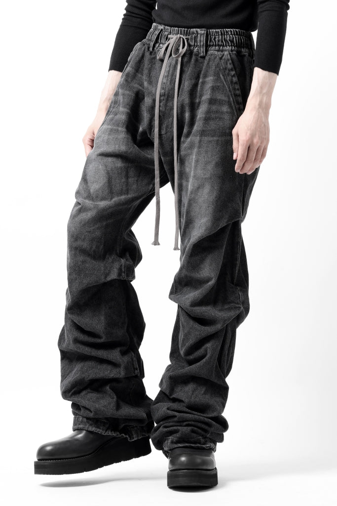 A.F ARTEFACT TUCK VOLUME BAGGY PANTS / FADED DENIM