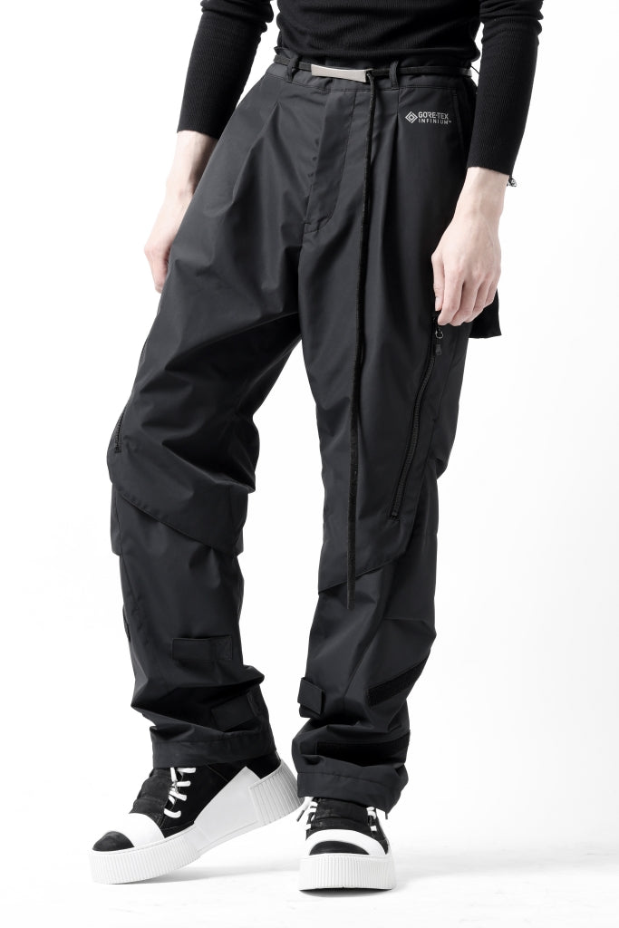 D-VEC x ALMOSTBLACK HIP FLAP POCKET TROUSERS / GORE-TEX INFINIUM™ POLARIS 2L