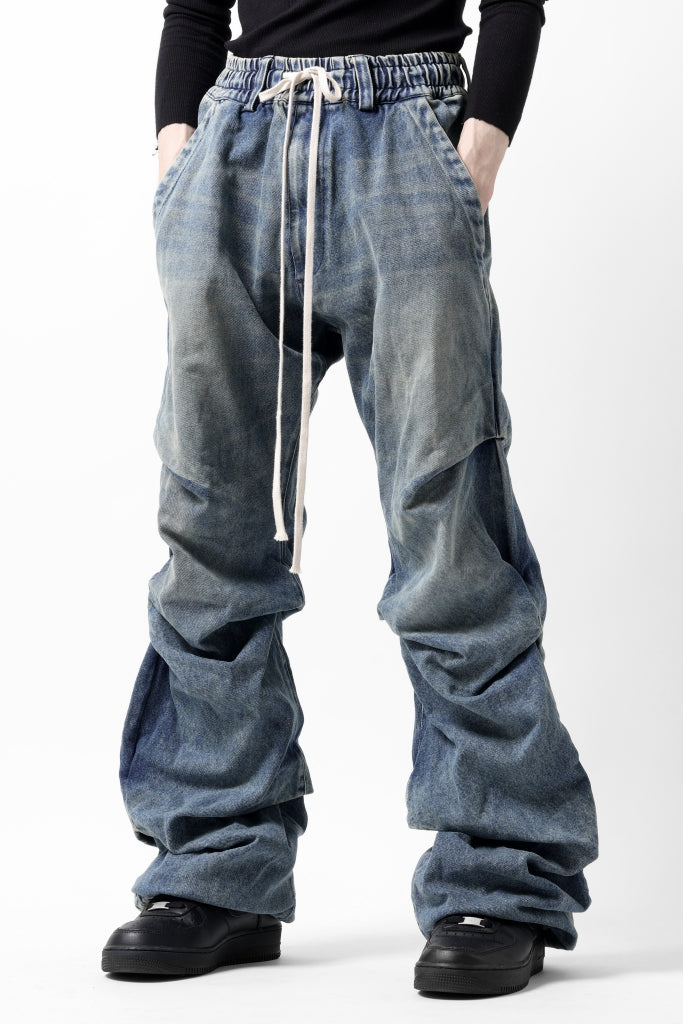 A.F ARTEFACT TUCK VOLUME BAGGY PANTS / FADED DENIM