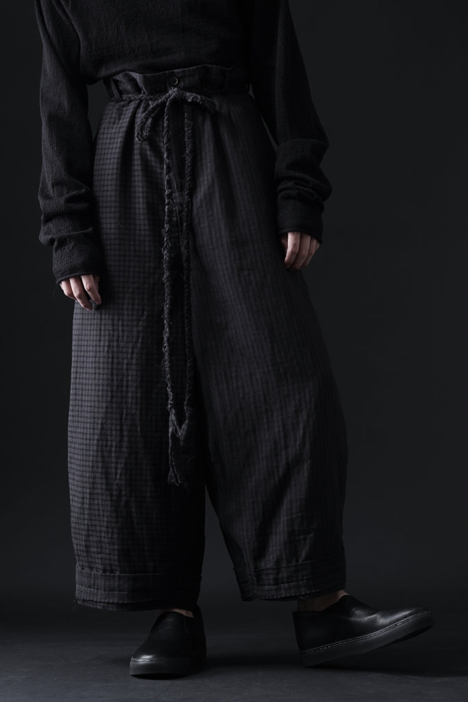 [ Pants ] Aleksandr Manamis Wide Pant with Rope Code / CHECK & STRIPE Price / ￥91,300 - (in tax) Foreign Price / ≒ $672.00 €669,95 Size / 3 (*Wearing;3) Color / Black Material / Cotton