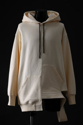 A.F ARTEFACT ASYMMETRY LOOP HEM SWEAT HOODIE