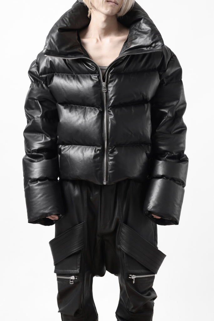 A.F ARTEFACT SHEEP SKIN LEATHER HIGH-NECK SHORT DOWN JACKET