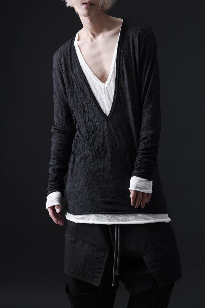 A.F ARTEFACT CRUMPLE DOUBLE LAYER JERSEY V-NECK L/S