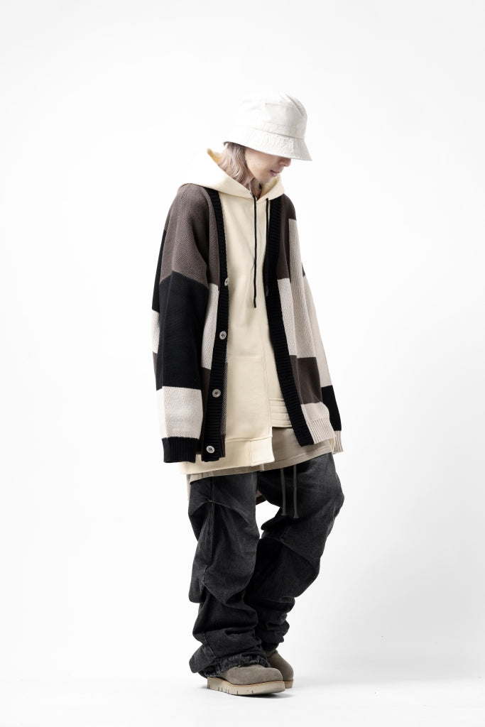 A.F ARTEFACT TUCK VOLUME BAGGY PANTS / FADED DENIM