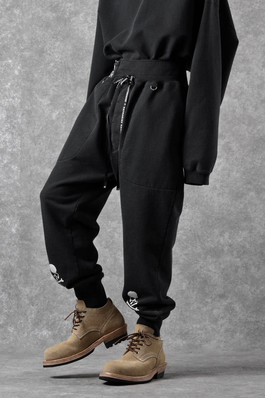 MASTERMIND WORLD x KATHARINE HAMNETT JOGGER PANTS