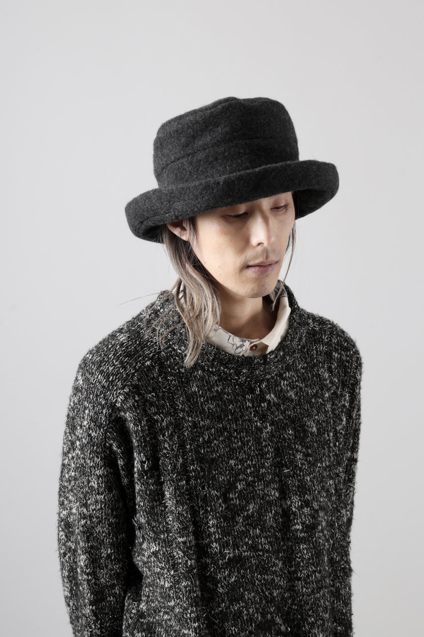 [ Hat ] KLASICA CURVE BRIM VOLUME HAT / WOOL x ALPACA PILE  Price / ￥25,080  ⇒ ￥15,048 (40% Off) Foreign Price / ≒ $108.00 or €97,95 Size / 2,3 (*Fitting;2) Color / Reverse Puff Material / Wool,Nylon,Alpaca