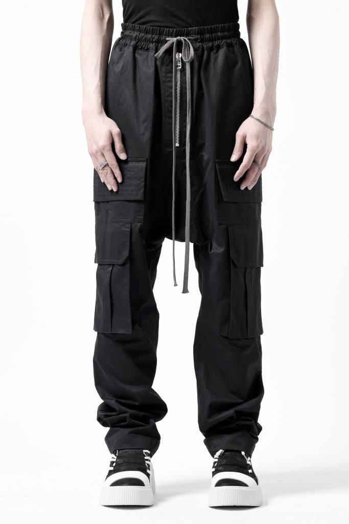 A.F ARTEFACT FRONT ZIP CARGO SARORUEL EASY PANTS