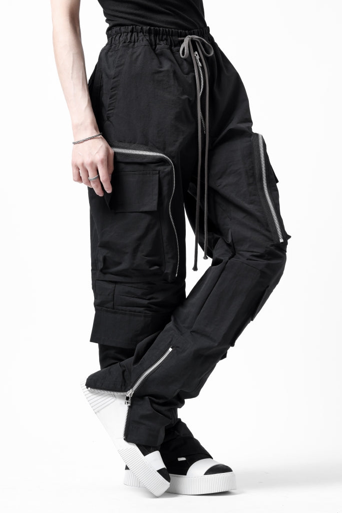 A.F ARTEFACT RADICAL-ZIP FIELD PANTS