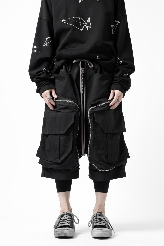 A.F ARTEFACT RADICAL-ZIP MILITARY SARROUEL SHORTS