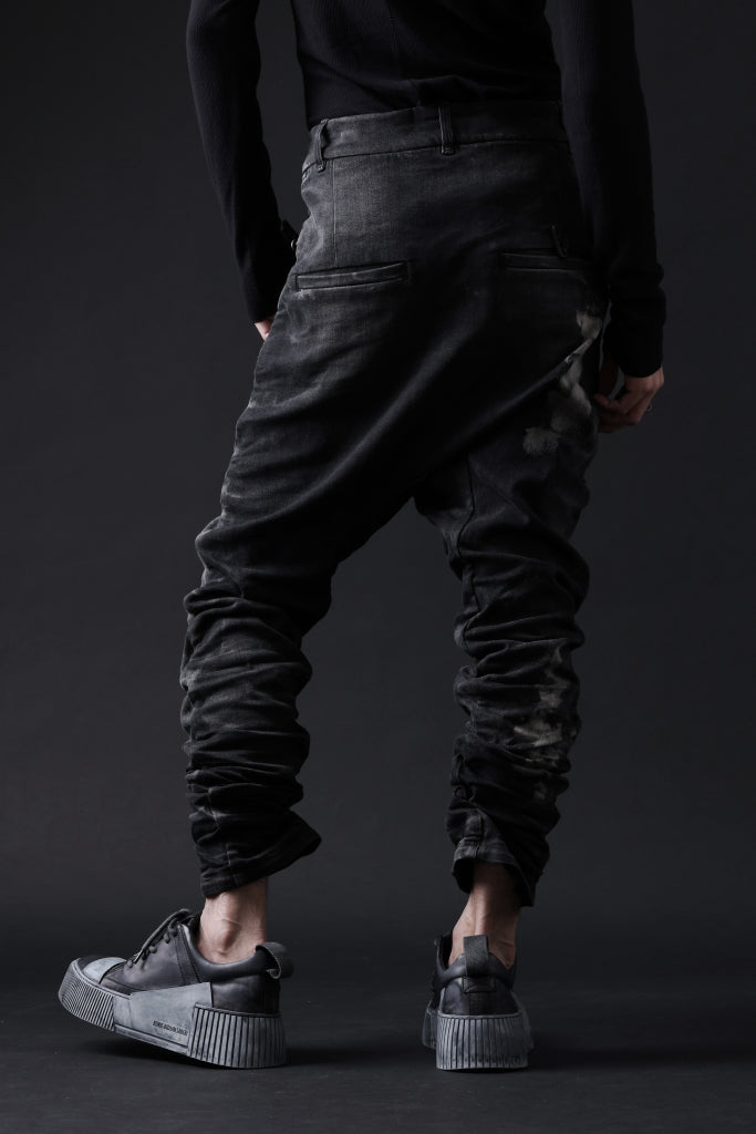 BORIS BIDJAN SABERI DROP CROTCH SLIM PANTS / STONE WASHED & USED EFFECT & BODY MOLDED "P23-F1603K"