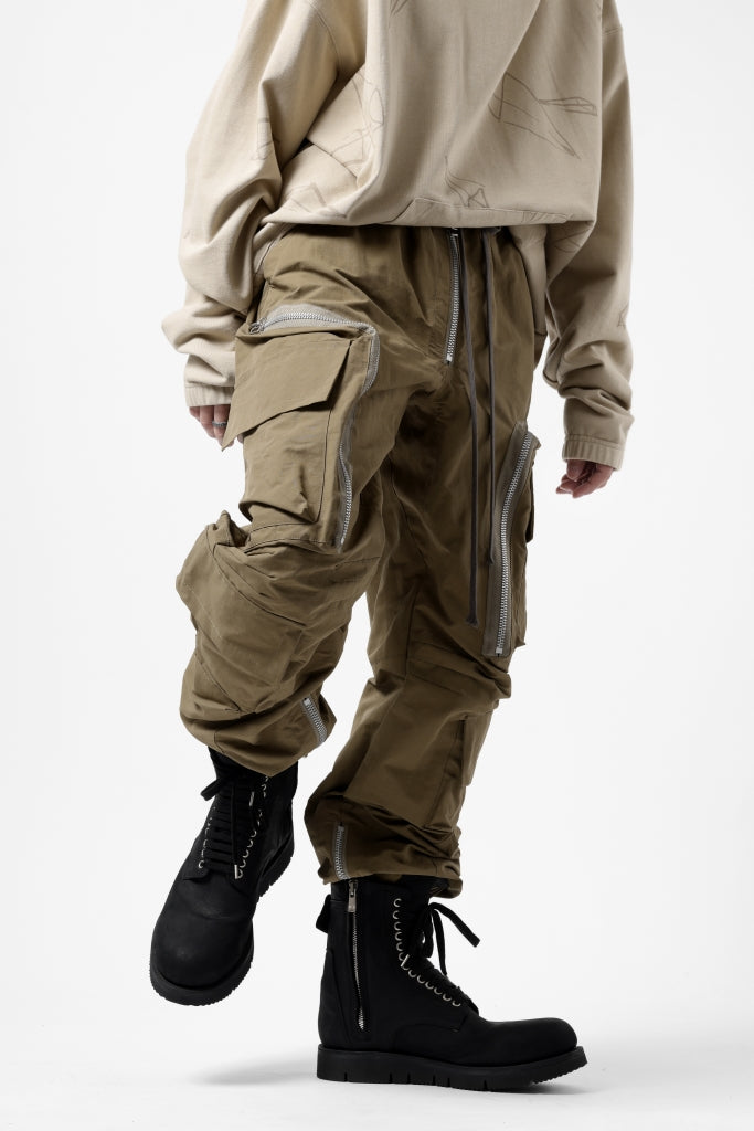 A.F ARTEFACT RADICAL-ZIP FIELD PANTS