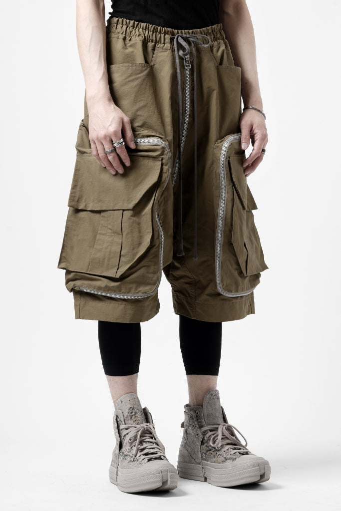 A.F ARTEFACT RADICAL-ZIP MILITARY SARROUEL SHORTS