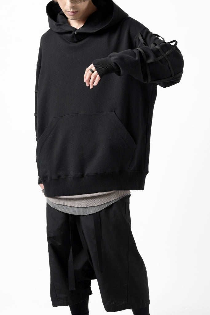 ALMOSTBLACK WEBBING COVER SLEEVE SWEAT HOODIE