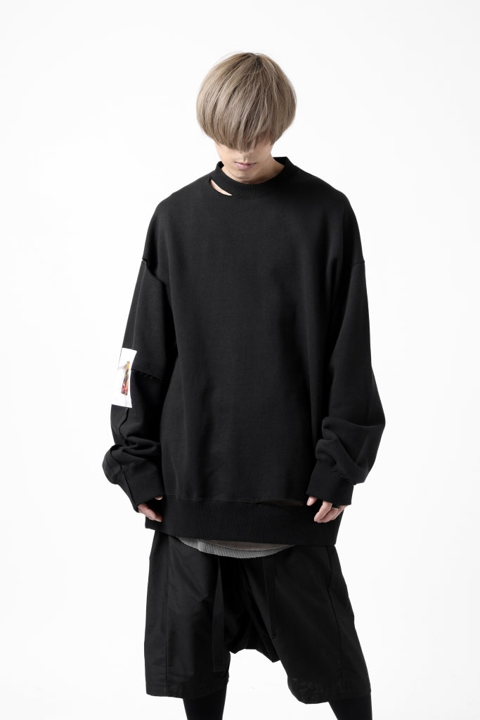 ALMOSTBLACK SLASH CUT SWEAT PULLOVER