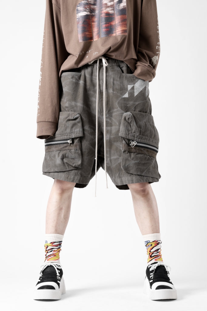 A.F ARTEFACT LOWCROTCH MILITARY WIDE SHORTS / VINTAGE DYED