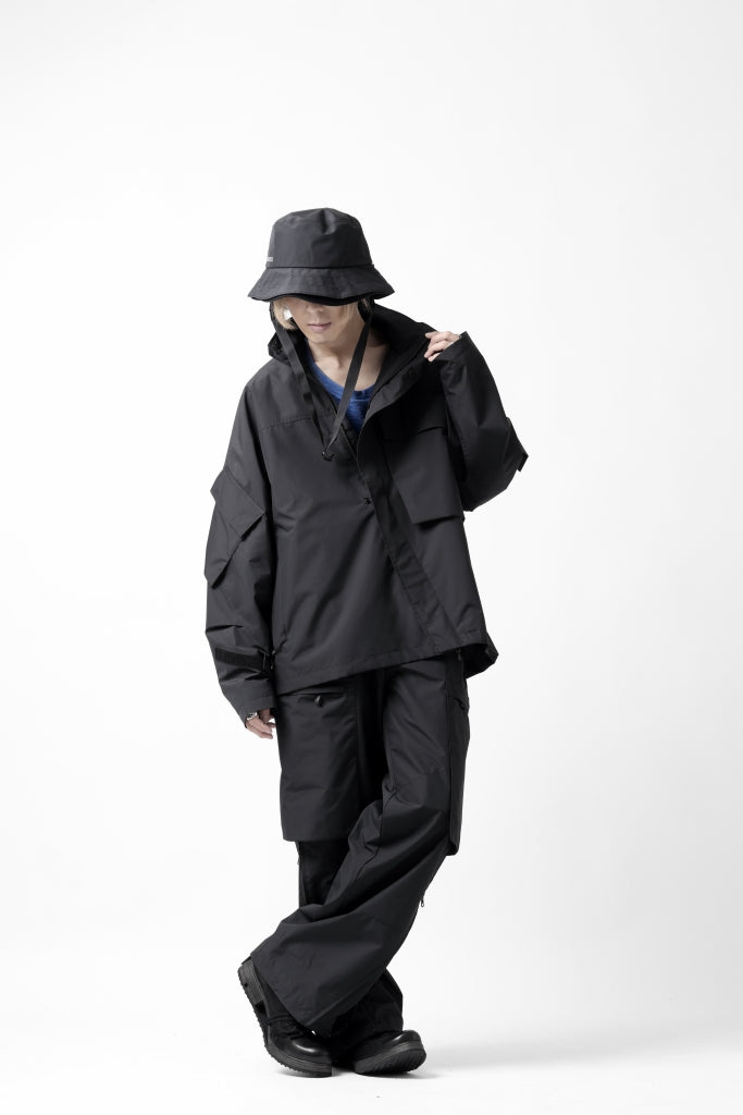 D-VEC x ALMOSTBLACK ZIPPER-LIGHT JACKET / GORE-TEX INFINIUM 2L