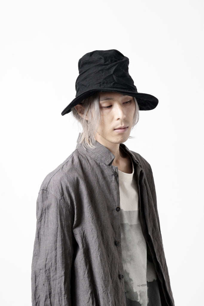 forme d'expression Skewed Fedora Hat 