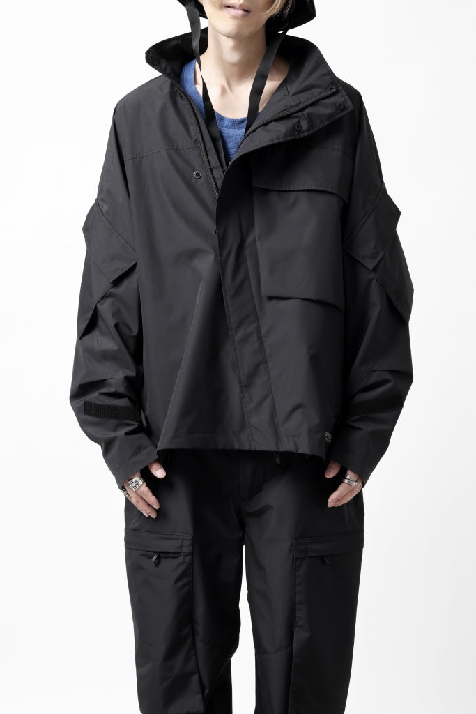 D-VEC x ALMOSTBLACK HOODED JACKET / GORE-TEX PRODUCT 2L PRIMALOFT SHELL