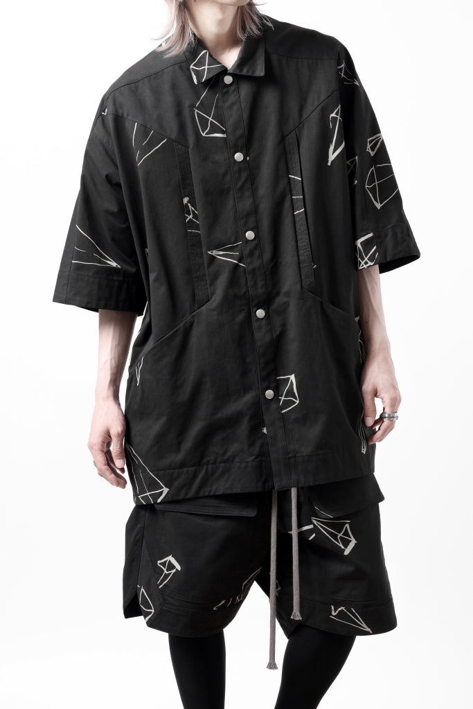 A.F ARTEFACT PYRA PATTERN PRINT H/S COVER-ALL SHIRT