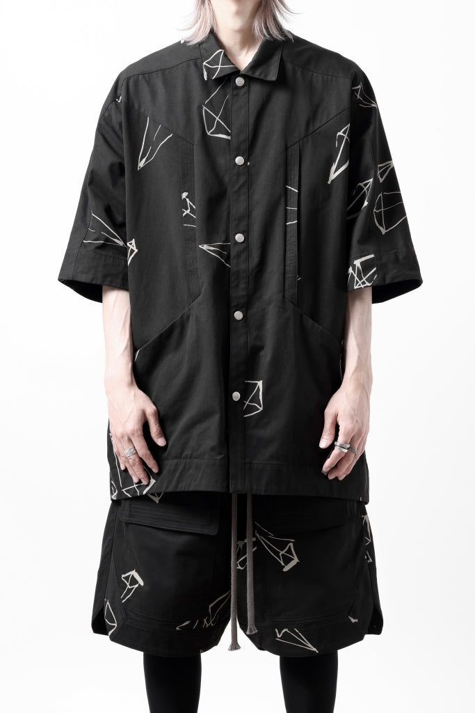 A.F ARTEFACT PYRA PATTERN PRINT H/S COVER-ALL SHIRT