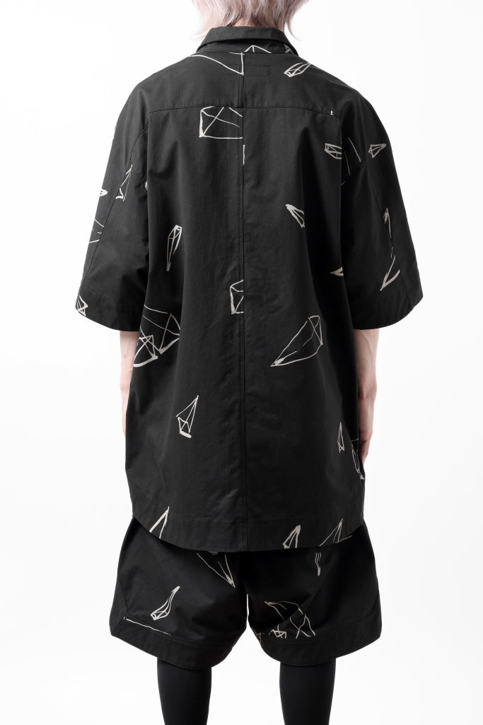 A.F ARTEFACT PYRA PATTERN PRINT H/S COVER-ALL SHIRT