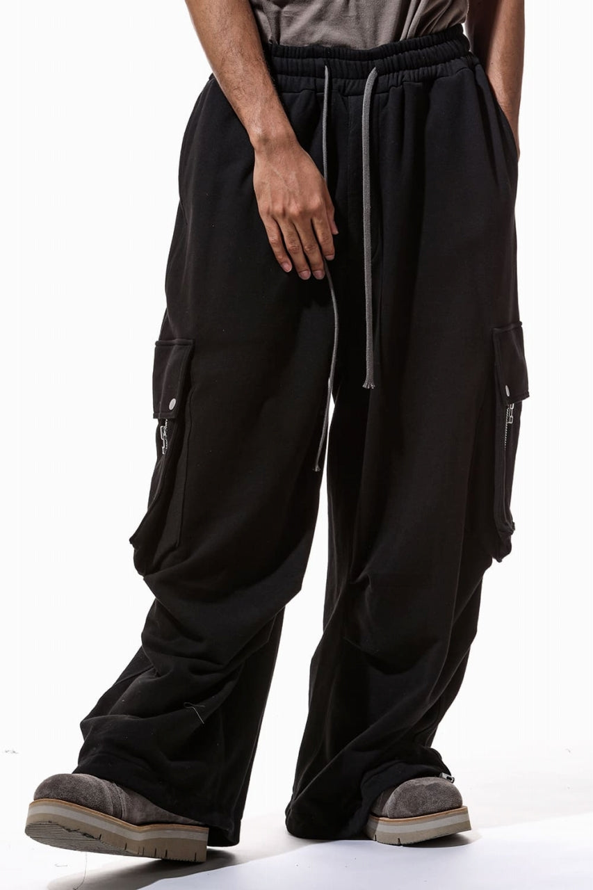 A.F ARTEFACT EXTREME WIDE CARGO PANTS / COTTON-TERRY