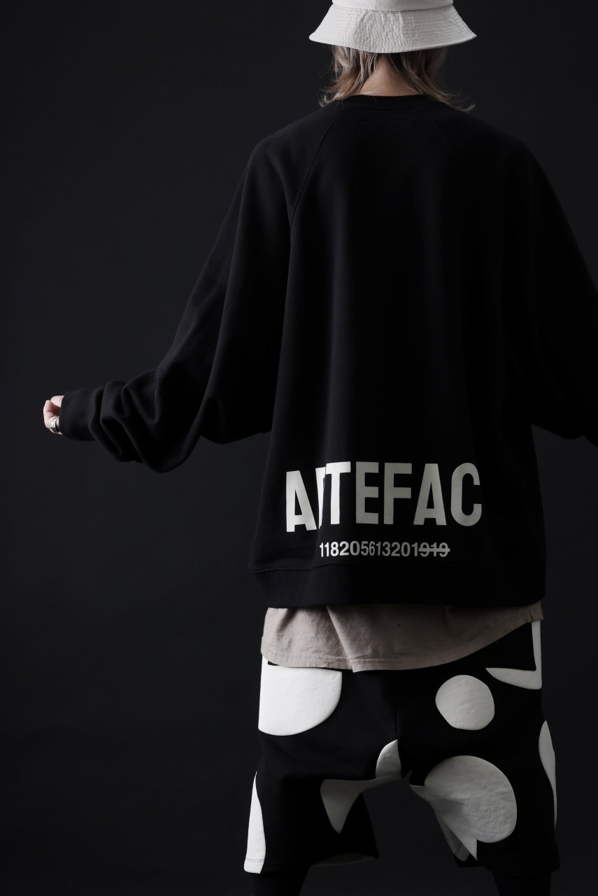 [ Tops ] A.F ARTEFACT BACK LOGO SWEAT RAGLAN TOPS Price / ￥31,900 - (in tax) Foreign Price / ≒ $221.00 or €205,95 Size / 2,3 (*Wearing ; 2) Color / Black Material / Cotton