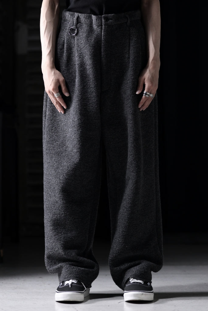 th products KAPOOR / Wide Tapered Pants / travel wool premiere