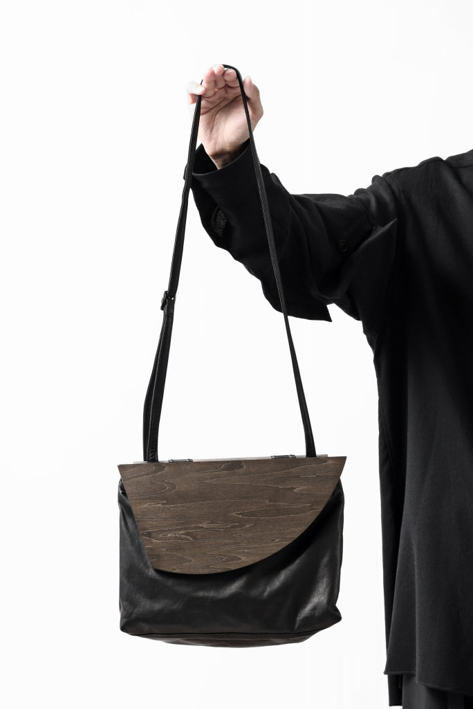 discord Yohji Yamamoto Namu Shoulder Bag / Soft Shrink Cow Leather + Wood