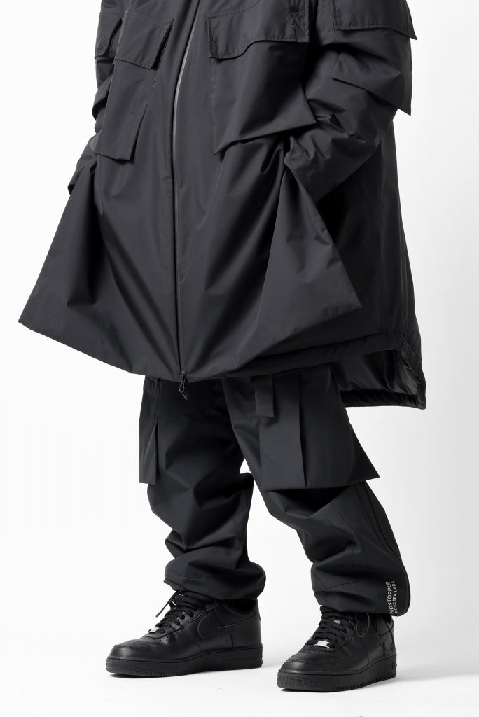 D-VEC x ALMOSTBLACK MONSTER PARKA COAT