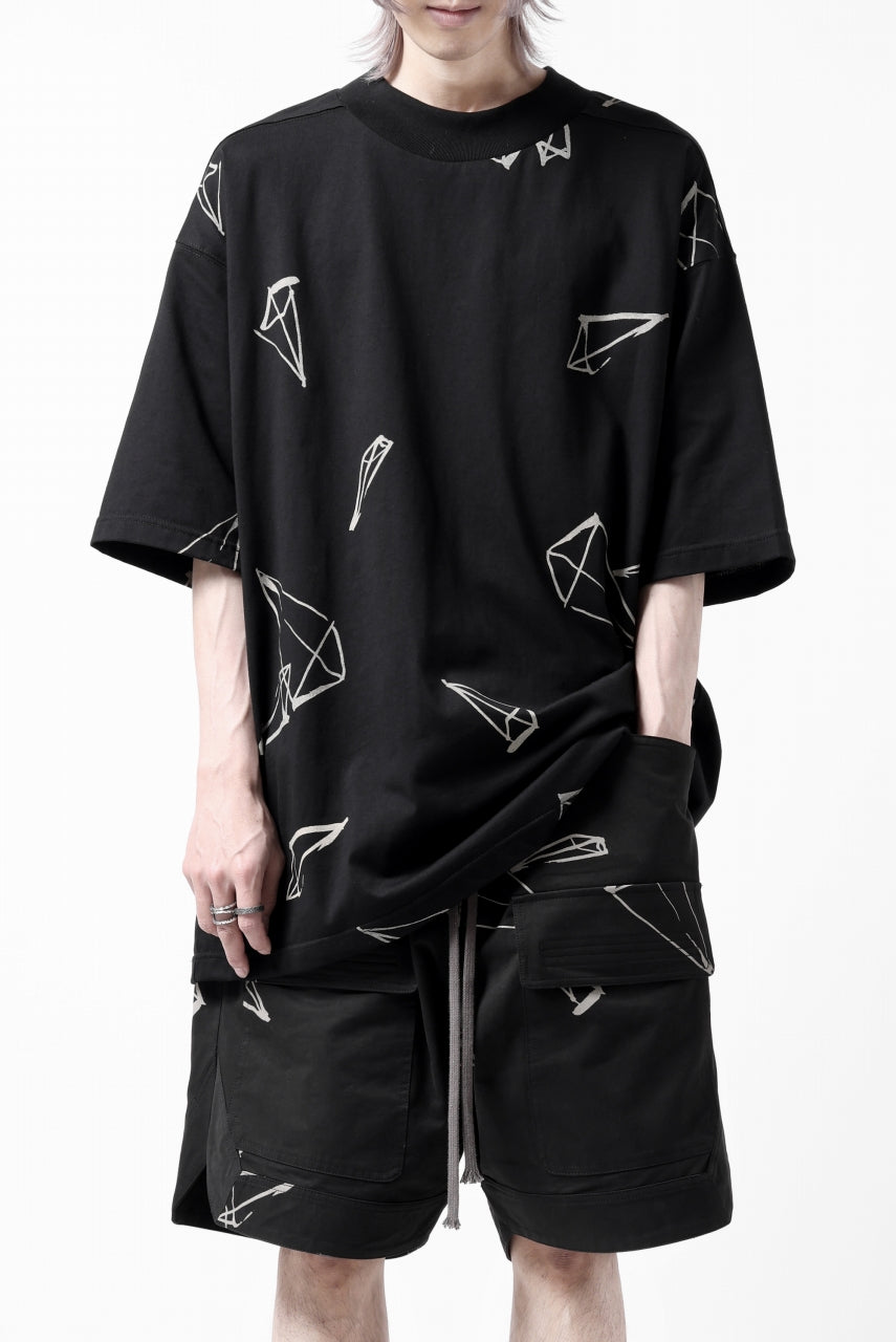 A.F ARTEFACT PYRA PATTERN PRINT THICK-COLLAR LOOSEY TEE 