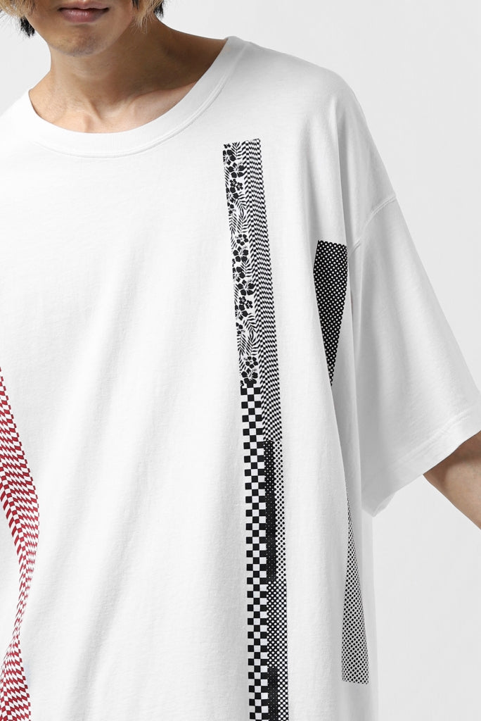 FACETASM BARCODE PRINT TEE 