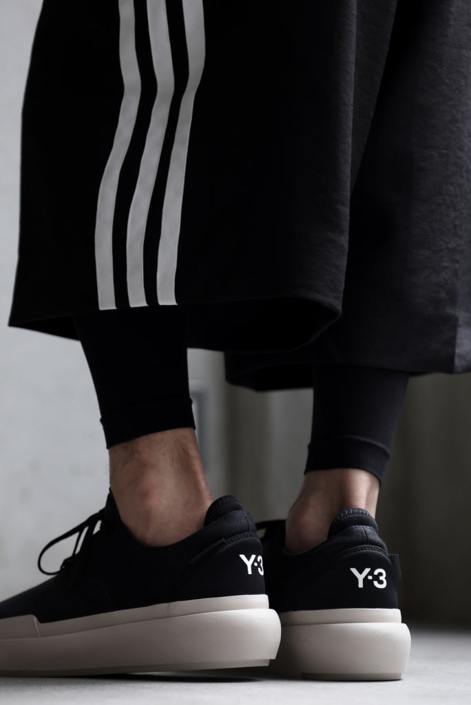 Y-3 Yohji Yamamoto AJATU COURT FORMAL SNEAKERS