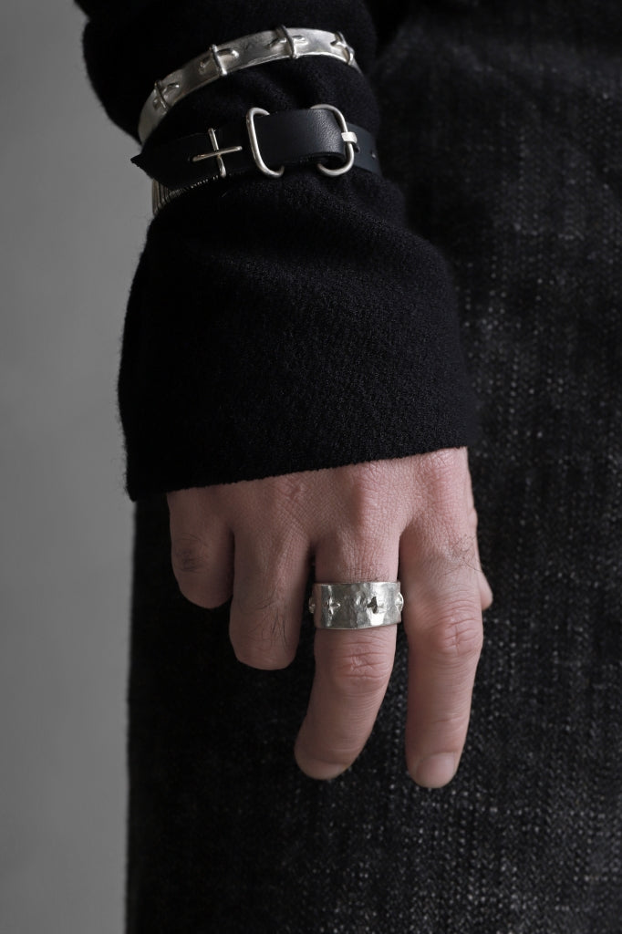 m.a+ silver stitched multiple cross ring / AG538/AG