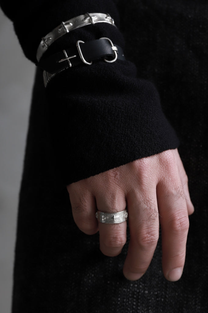 m.a+ silver stitched multiple cross ring / AG538/AG