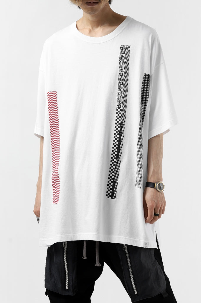 FACETASM BARCODE PRINT TEE 