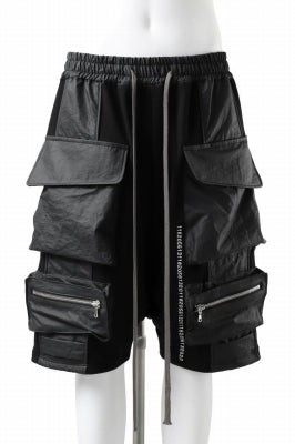 A.F ARTEFACT "BOXY" ARMY SARROUEL SHORTS / BomberHEAT®