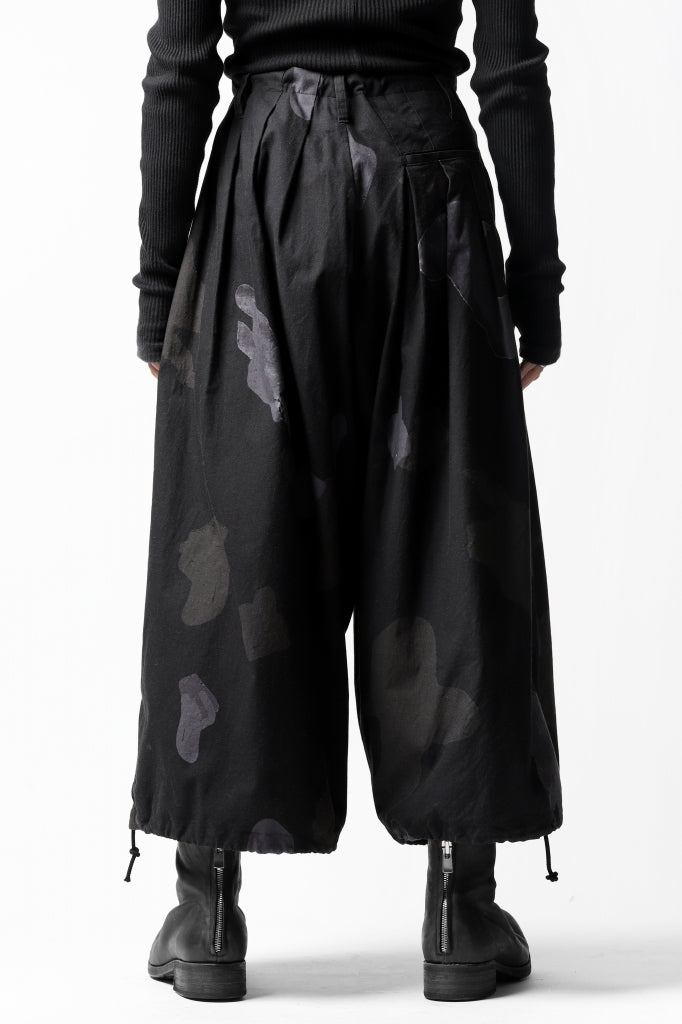 B Yohji Yamamoto THREE TUCKS WIDE PANTS / CAMOUFLAGE PAINT