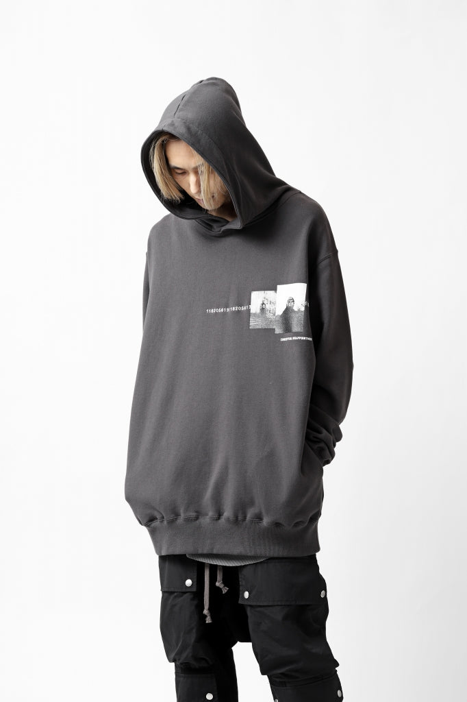 A.F ARTEFACT "CHEST" SWEATER HOODIE