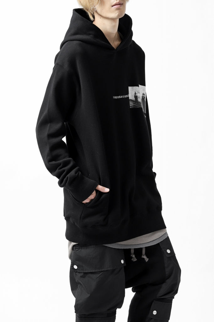 A.F ARTEFACT "CHEST" SWEATER HOODIE