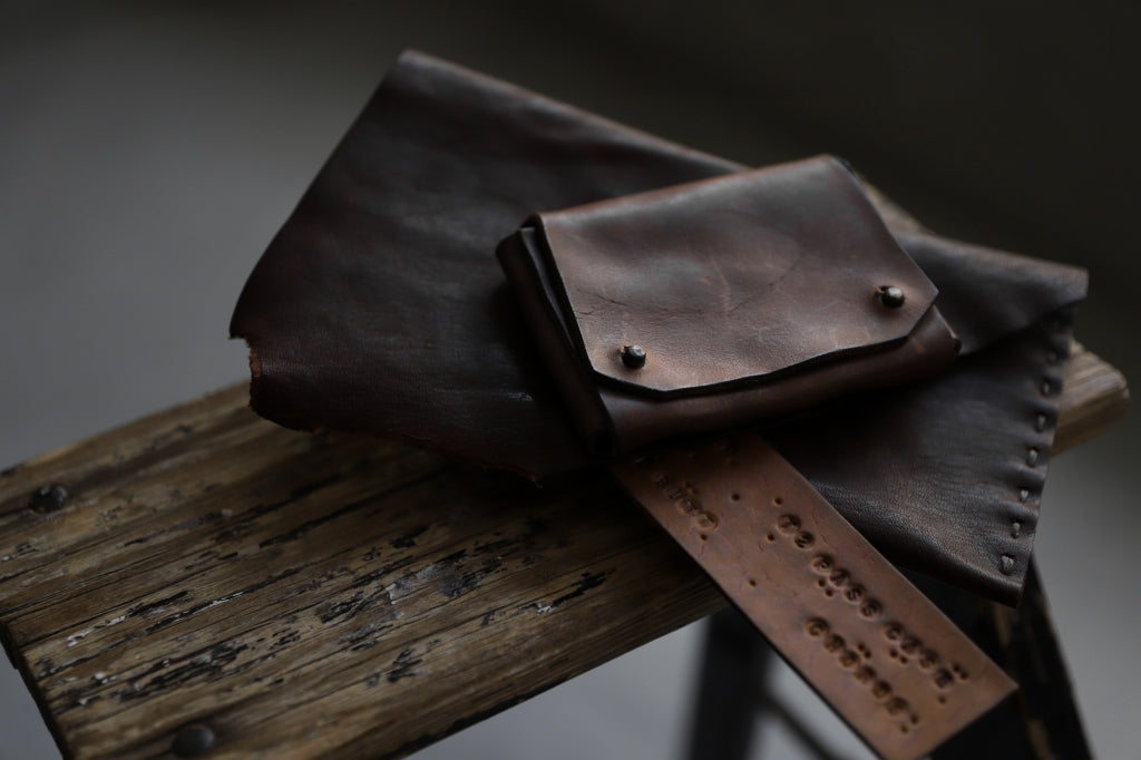 Chörds; TR CARD CASE / HORSE BUTT LEATHER