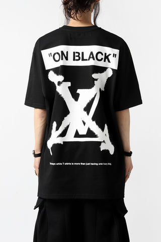 [ T-shirt ] A.F ARTEFACT x buggy exclusive "ON BLACK" T-SHIRT  Price / ￥16,500 - (in tax) Size / 2, 3 (*Fitting : 3) Color / Black x Orange Material / Luxury Jersey (Cotton)