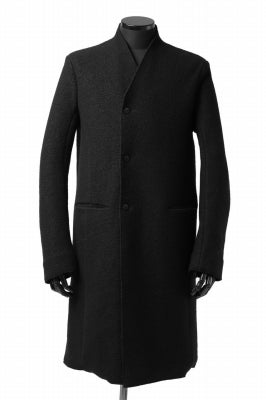 daub LAPELLESS COAT / VIRGIN WOOL