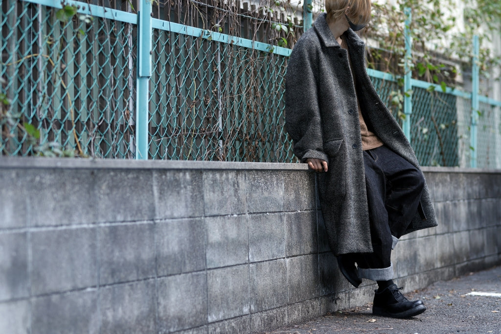 STYLING - COAT and DENIM LOOK | Hannibal. , forme d'expression,etc.