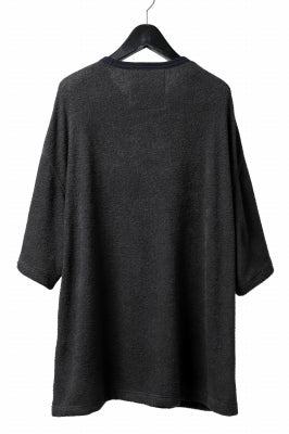 DEFORMATER.® OVERSIZED TOPS / DOUBLE SIDED SOFT PILE