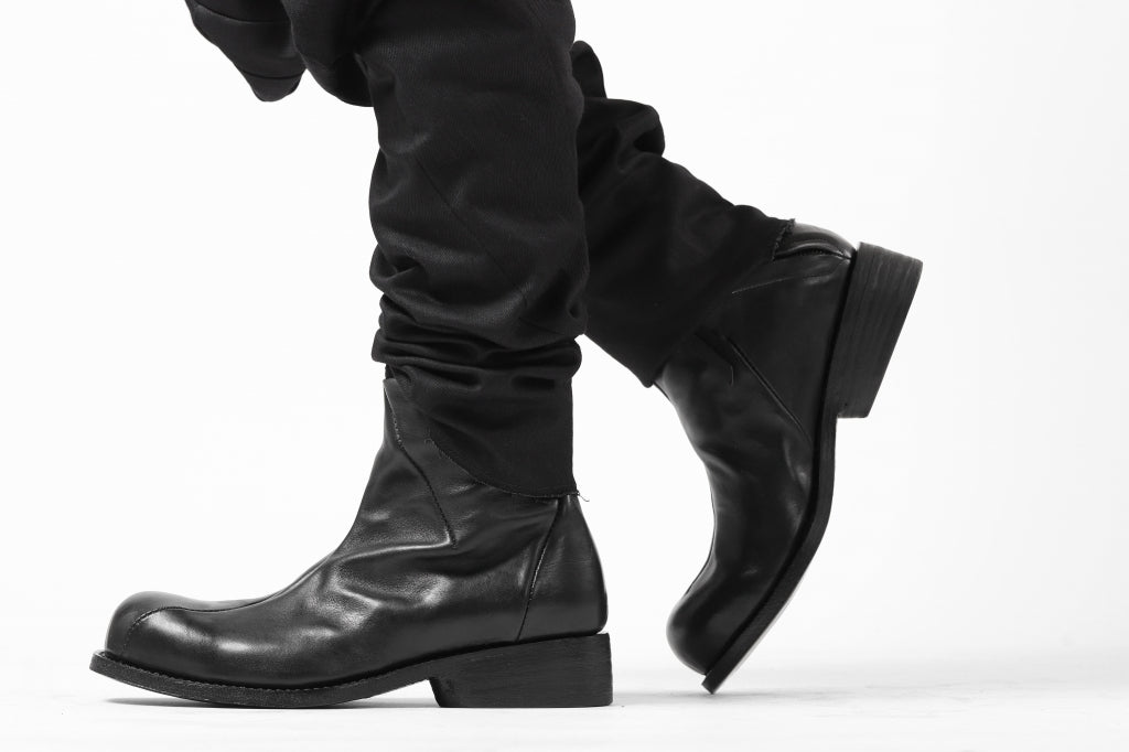 LEON EMANUEL BLANCK DISTORTION ANKLE BOOT / GUIDI HORSE LEATHER