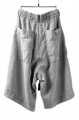 _vital tuck easy short pants / sumi dyed linen