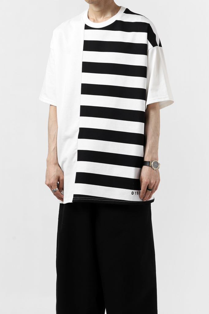 A.F ARTEFACT "DIVISION" BOXY FIT TEE