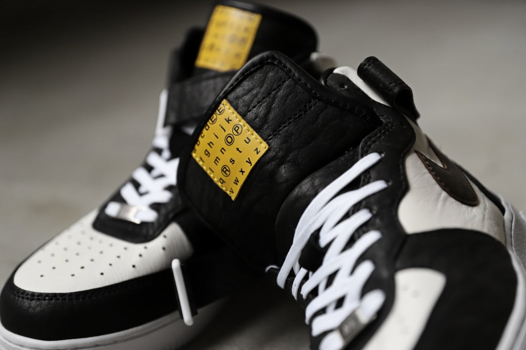 OPERE×LOOM exclusive CUSTOM SNEAKERS / WILD BULL HIDE AF1 MID
