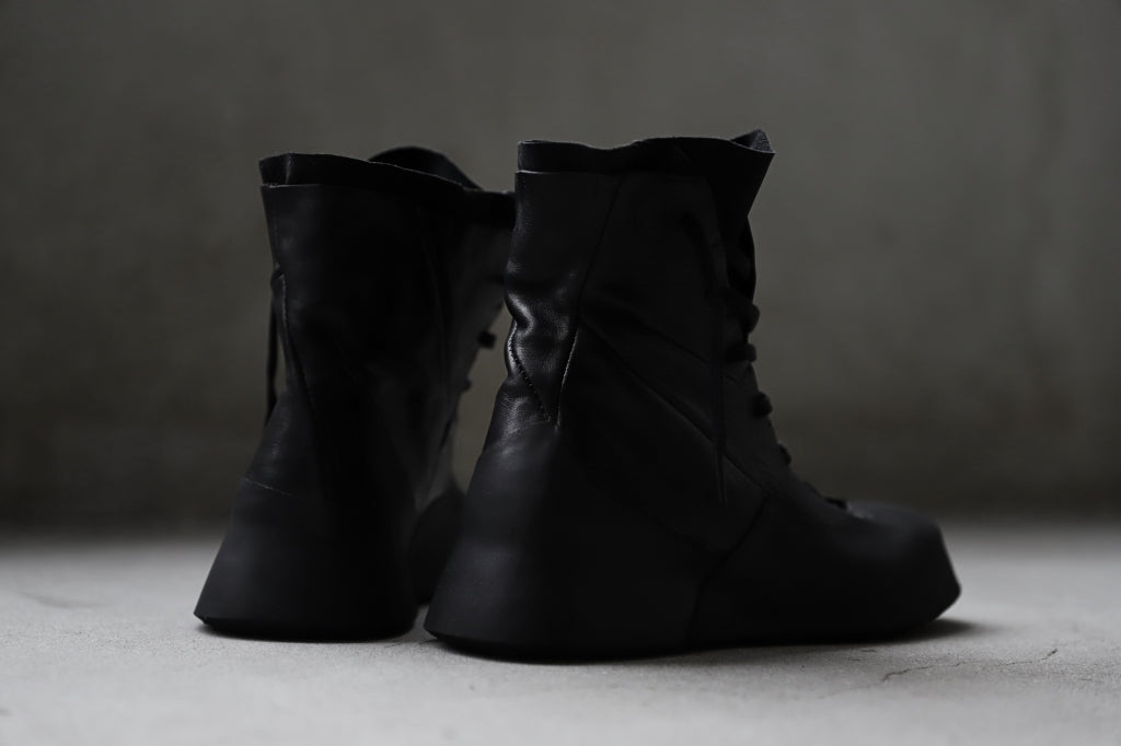 LEON EMANUEL BLANCK DISTORTION FEATHER WEIGHT HIGHTOP SNEAK-BOOTS / GUIDI HORSE LEATHER